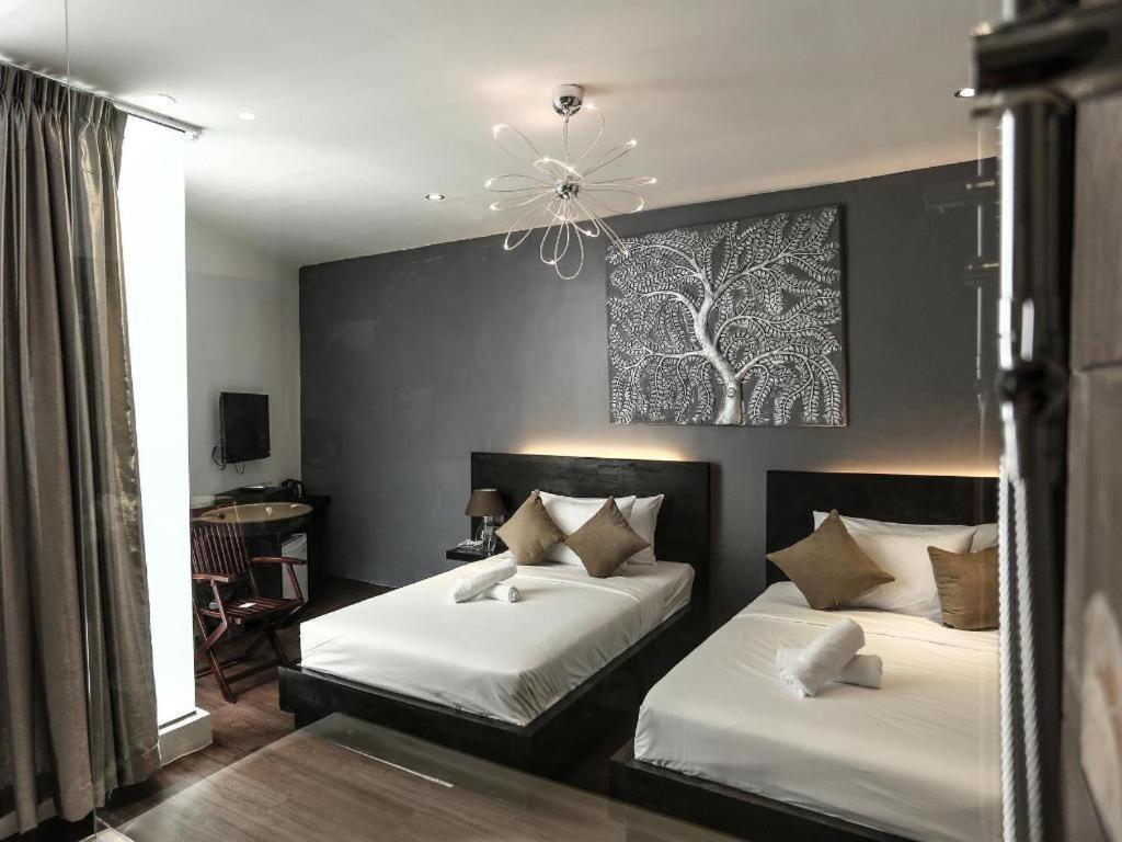 De Art Hotel Phnom Penh Exterior foto