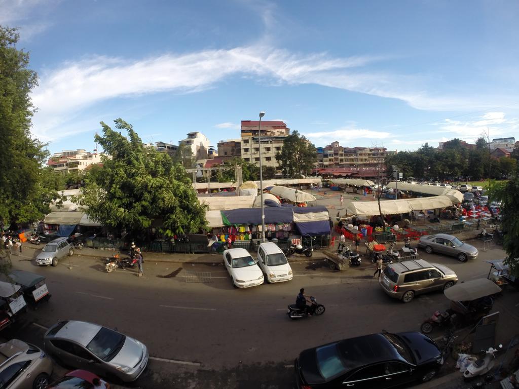 De Art Hotel Phnom Penh Exterior foto